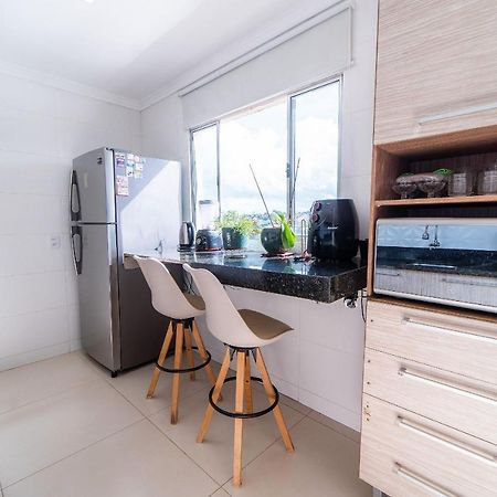 Ap 85M2 , 2Qts Com Suite , Estacionamento, Cozinha Completa , Wi-Fi 500Mb , Jr Catito Brasília Buitenkant foto