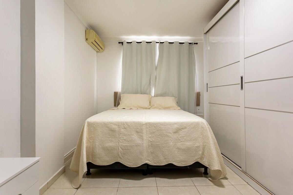 Ap 85M2 , 2Qts Com Suite , Estacionamento, Cozinha Completa , Wi-Fi 500Mb , Jr Catito Brasília Buitenkant foto