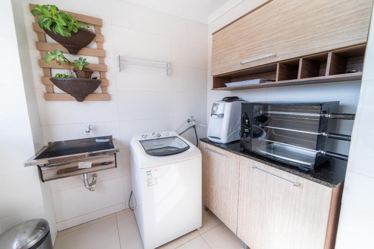 Ap 85M2 , 2Qts Com Suite , Estacionamento, Cozinha Completa , Wi-Fi 500Mb , Jr Catito Brasília Buitenkant foto